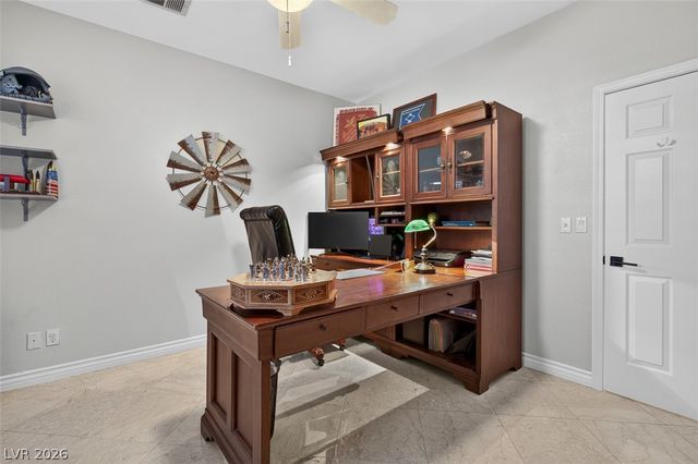 9529 Grand Canal Drive, Las Vegas, NV 89117