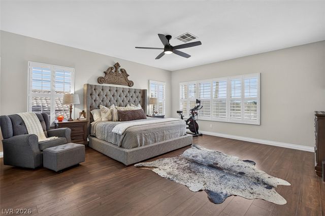 9529 Grand Canal Drive, Las Vegas, NV 89117