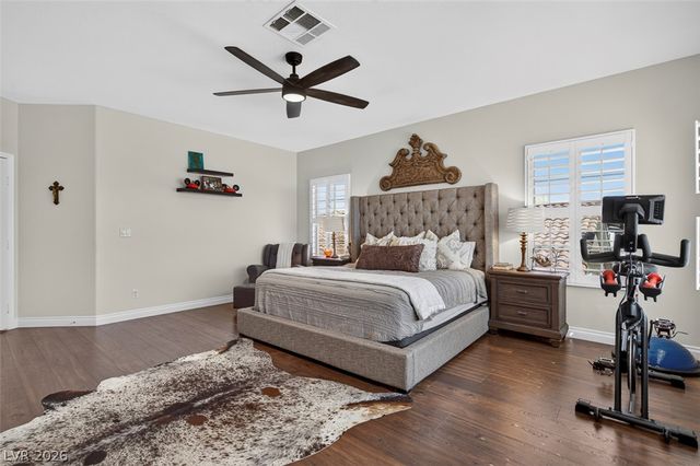 9529 Grand Canal Drive, Las Vegas, NV 89117