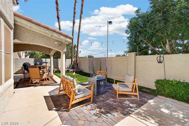 9529 Grand Canal Drive, Las Vegas, NV 89117