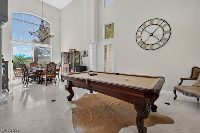 9529 Grand Canal Drive, Las Vegas, NV 89117