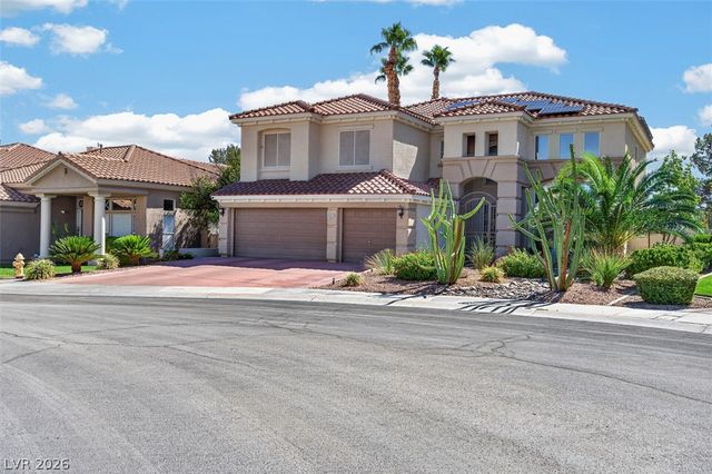 9529 Grand Canal Drive, Las Vegas, NV 89117