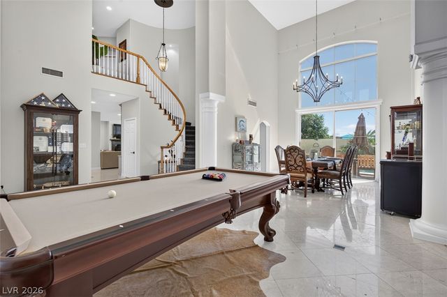 9529 Grand Canal Drive, Las Vegas, NV 89117