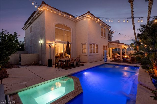 9529 Grand Canal Drive, Las Vegas, NV 89117