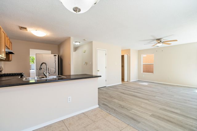 10623 Pueblo Place NW, Albuquerque, NM 87114