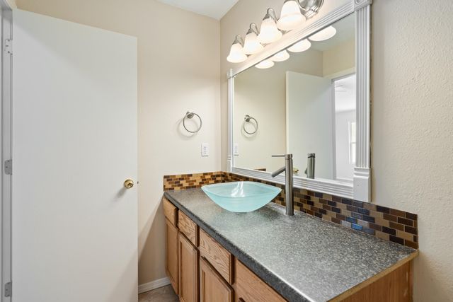 10623 Pueblo Place NW, Albuquerque, NM 87114