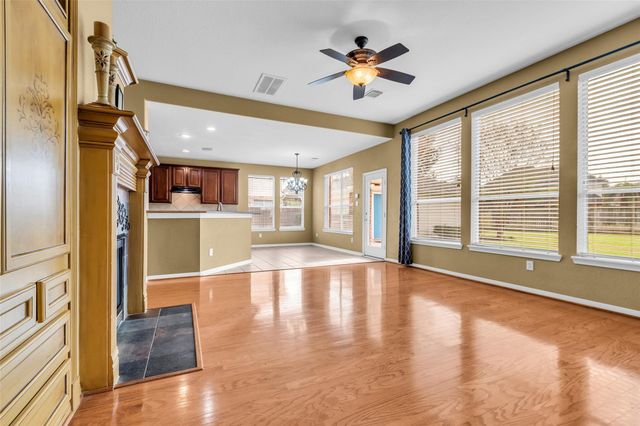 16214 Diamond Rock Drive, Cypress, TX 77429