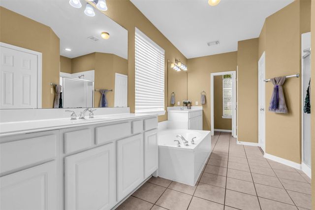 16214 Diamond Rock Drive, Cypress, TX 77429