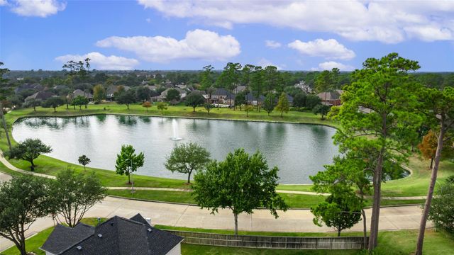 16214 Diamond Rock Drive, Cypress, TX 77429