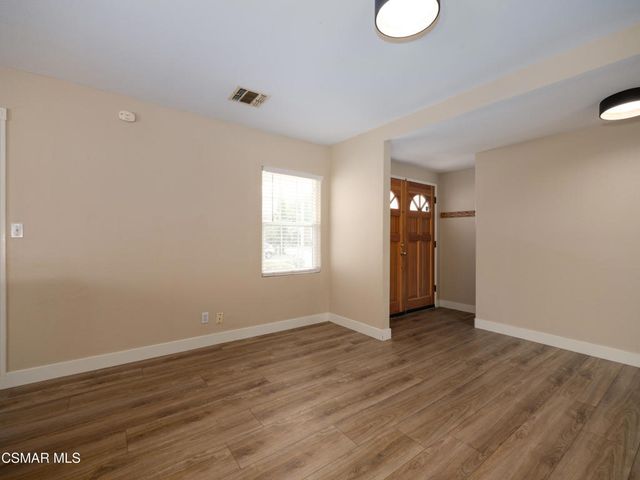 195 Tennyson Street, Thousand Oaks, CA 91360