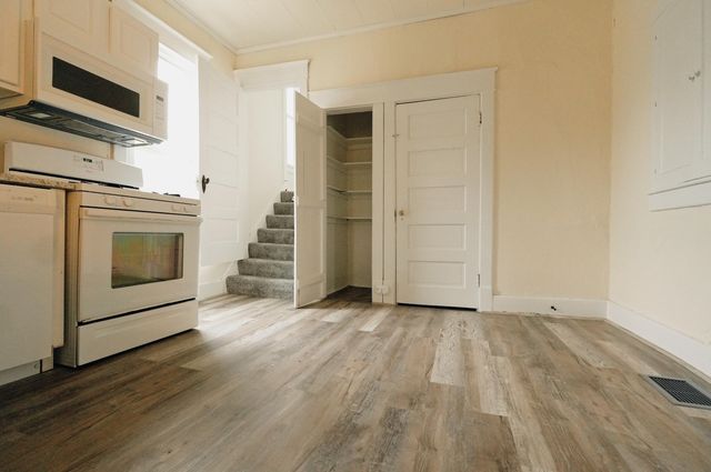 1513 BOUCHELLE AVE, Columbia, MO 65201