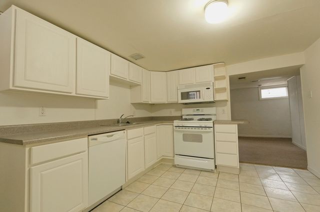 1513 BOUCHELLE AVE, Columbia, MO 65201