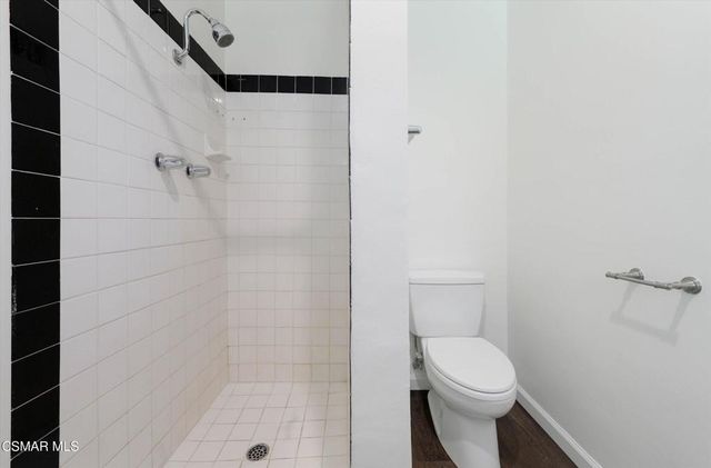 20958 Hemmingway Street, Canoga Park, CA 91304