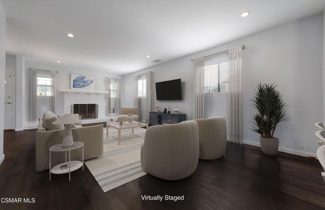 20958 Hemmingway Street, Canoga Park, CA 91304