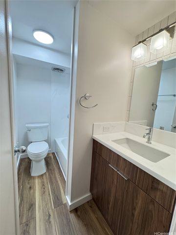 855 Makahiki Way 110, Honolulu, HI 96826