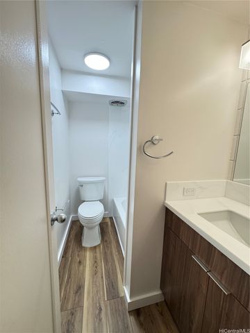 855 Makahiki Way 110, Honolulu, HI 96826