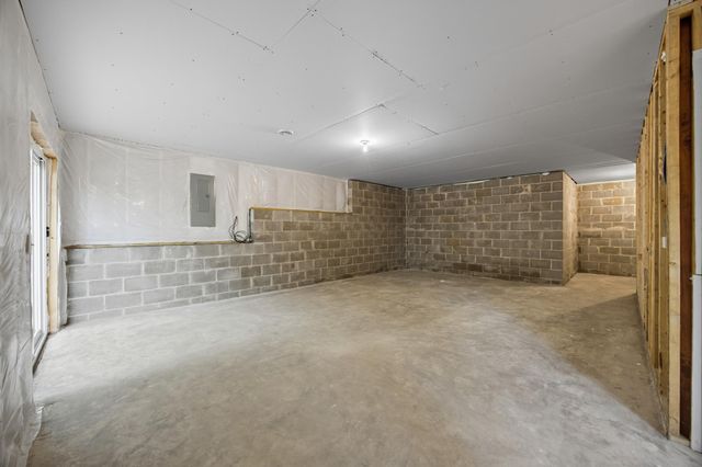 4631 9th Street NE, Saint Cloud, MN 56304