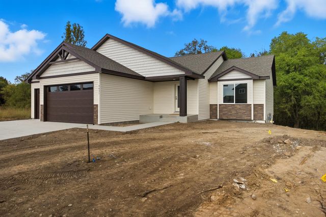 4631 9th Street NE, Saint Cloud, MN 56304