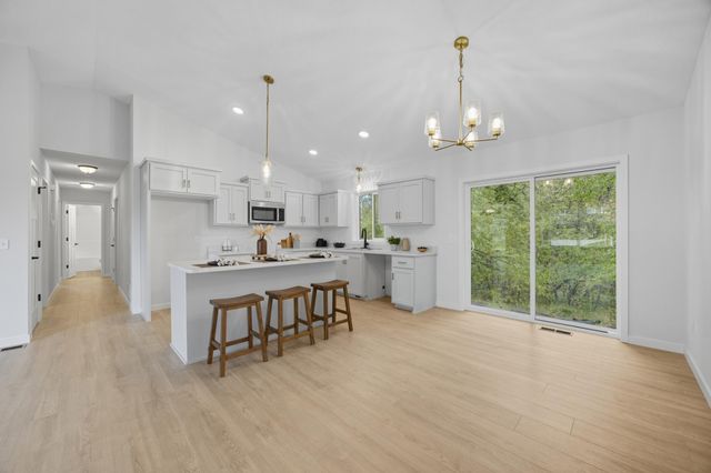 4631 9th Street NE, Saint Cloud, MN 56304