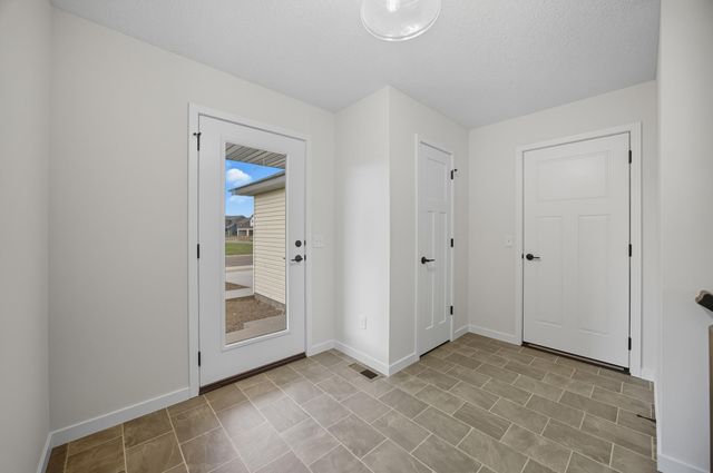 4631 9th Street NE, Saint Cloud, MN 56304