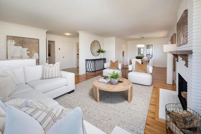 1600 SUNNYSLOPE Avenue, Belmont, CA 94002
