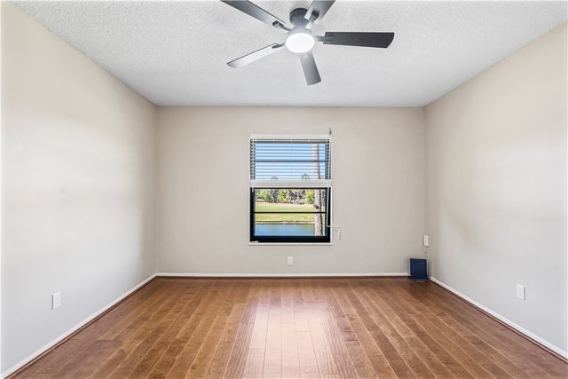 21 Plantation Drive 205, Vero Beach, FL 32966