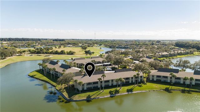 21 Plantation Drive 205, Vero Beach, FL 32966