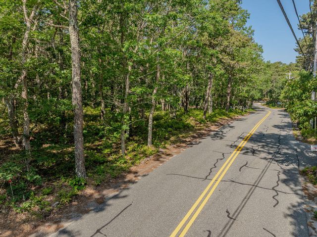 240 Gross Hill Road, Wellfleet, MA 02667