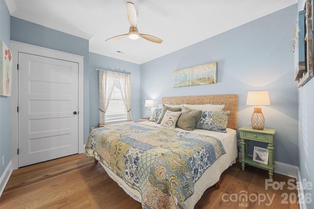 662 Sandbar Point, Lake Wylie, SC 29710