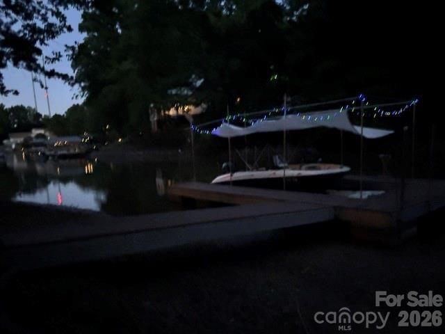 662 Sandbar Point, Lake Wylie, SC 29710