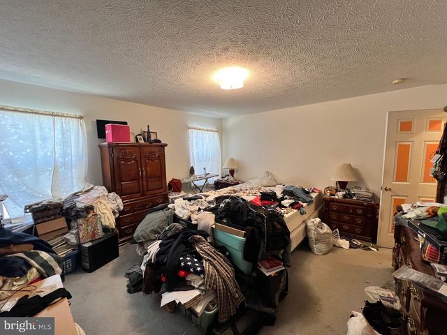 2153 BONNIE LN, Waldorf, MD 20601
