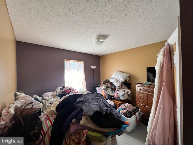 2153 BONNIE LN, Waldorf, MD 20601