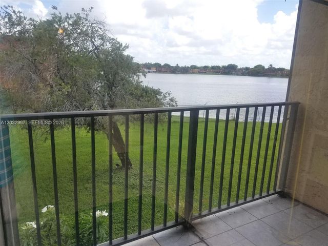 301 NW 109th Avenue 209, Miami, FL 33172
