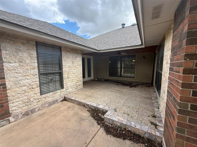 8521 NW 121st Street, Oklahoma City, OK 73162