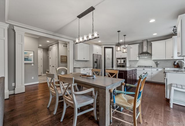 2094 Westridge Drive, Shelby Charter Township, MI 48316