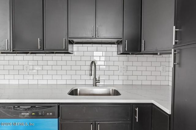 1358 DOMAS Drive, Jacksonville, FL 32211