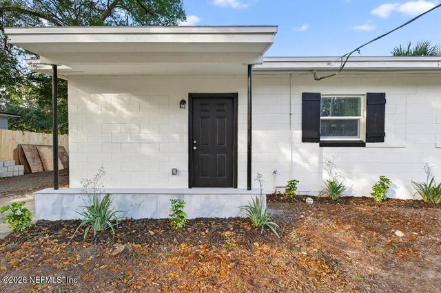 1358 DOMAS Drive, Jacksonville, FL 32211