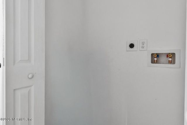 1358 DOMAS Drive, Jacksonville, FL 32211