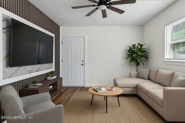 1358 DOMAS Drive, Jacksonville, FL 32211