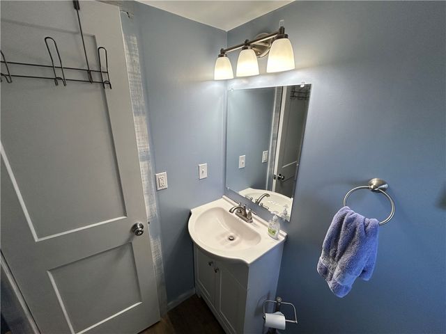 43 Sunset Cove Road, Abbeville, SC 29620