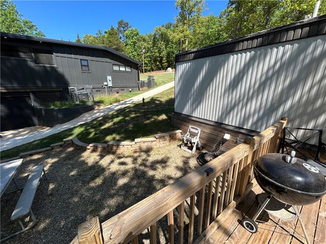 43 Sunset Cove Road, Abbeville, SC 29620