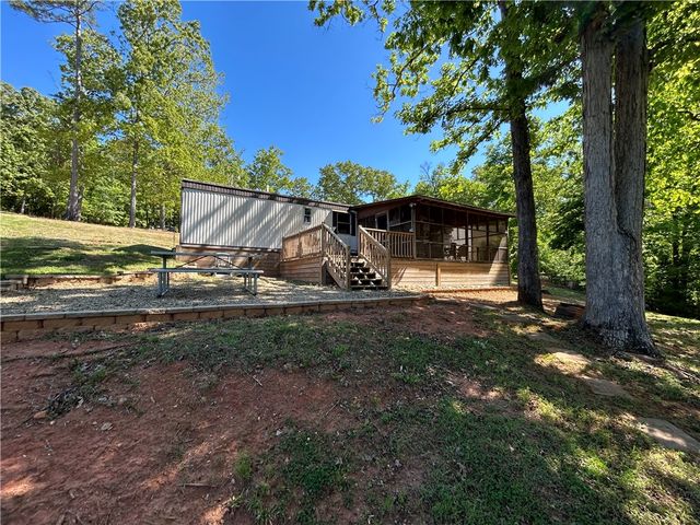 43 Sunset Cove Road, Abbeville, SC 29620
