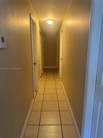 1940 NW 96th St, Miami, FL 33147