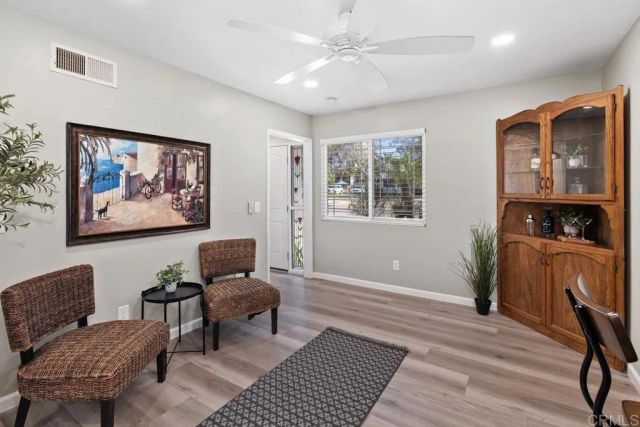 3542 Governor Drive, San Diego, CA 92122