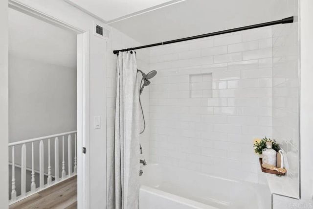 3542 Governor Drive, San Diego, CA 92122