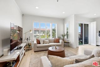 6020 Seabluff Drive 411, Los Angeles, CA 90094
