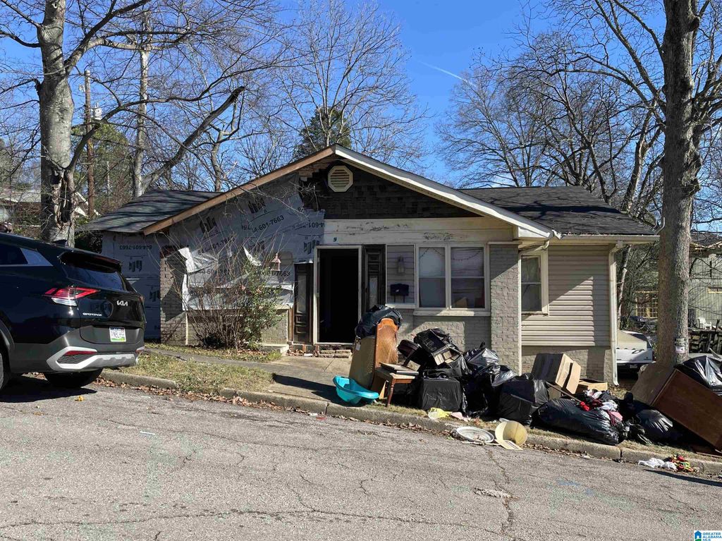 2901 AVENUE U, Birmingham, AL 35208