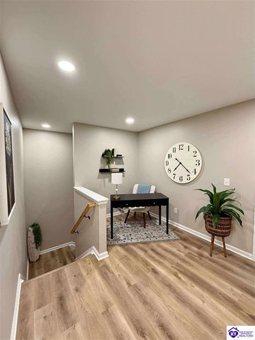 304 C Village Brooke Drive, Elizabethtown, KY 42701