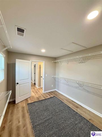 304 C Village Brooke Drive, Elizabethtown, KY 42701