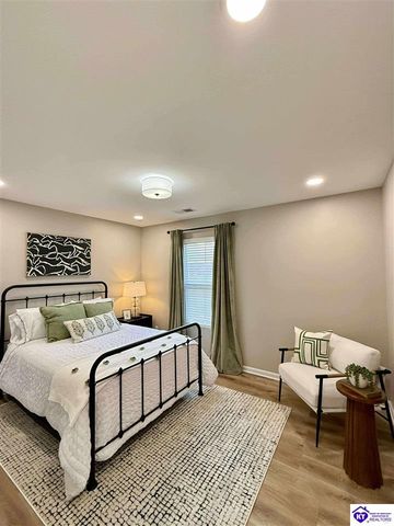 304 C Village Brooke Drive, Elizabethtown, KY 42701